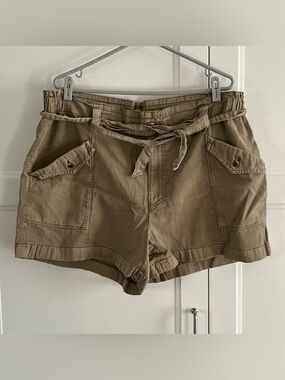Old Navy Olive Utility Tie-Waist Cargo Shorts size XL